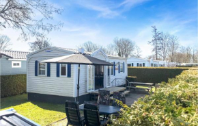 Stunning Home In Tzummarum With Wifi